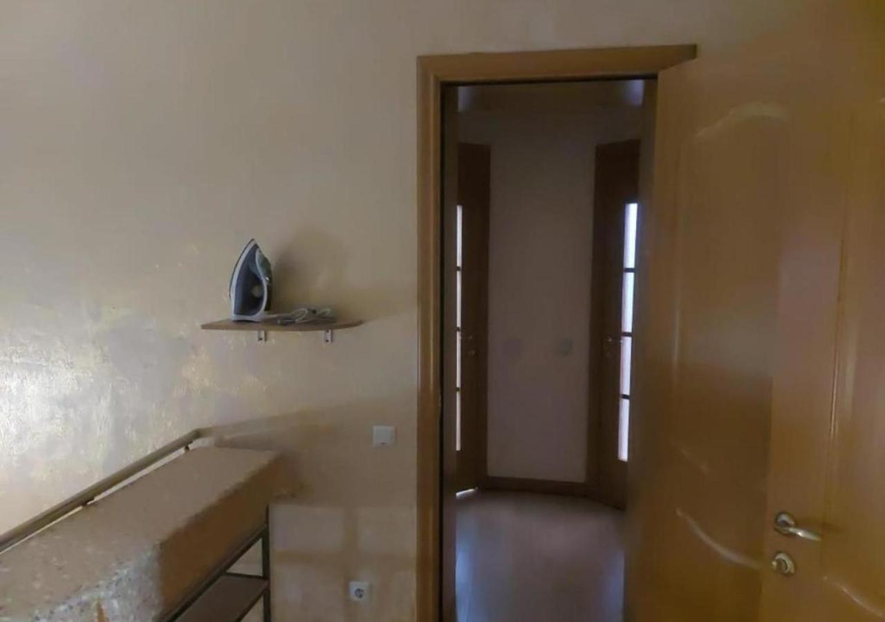 Room Hostel Dostyk Almaty Exterior foto