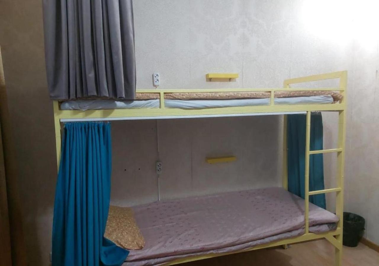 Room Hostel Dostyk Almaty Exterior foto