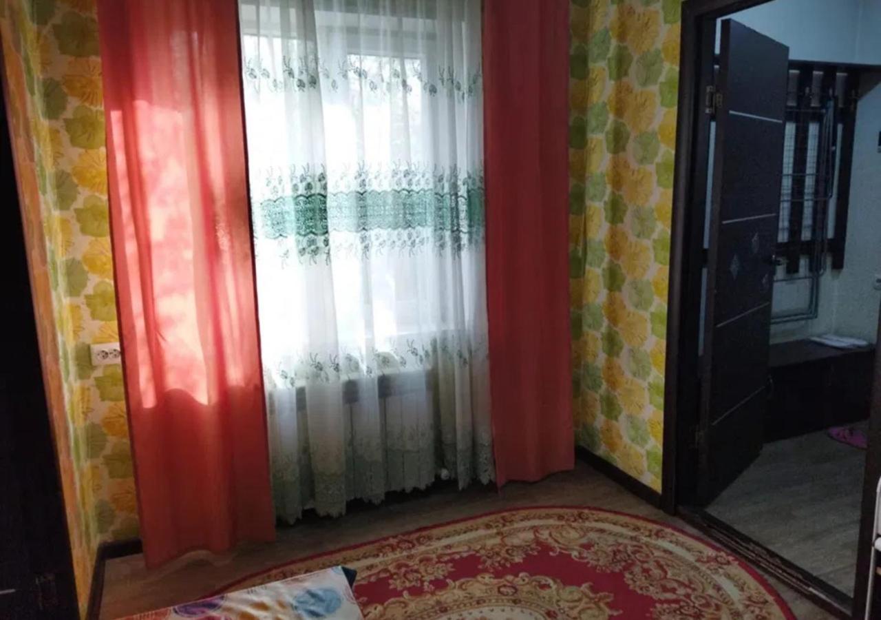 Room Hostel Dostyk Almaty Exterior foto